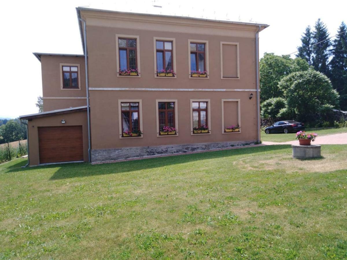 Pension Stara Skola Vysoke Zibridovice Exterior foto